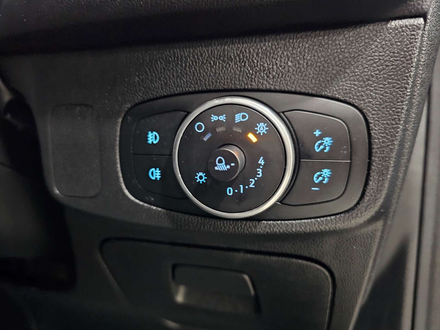 Used Ford Focus 2020 for sale - 77494205: Photo 58