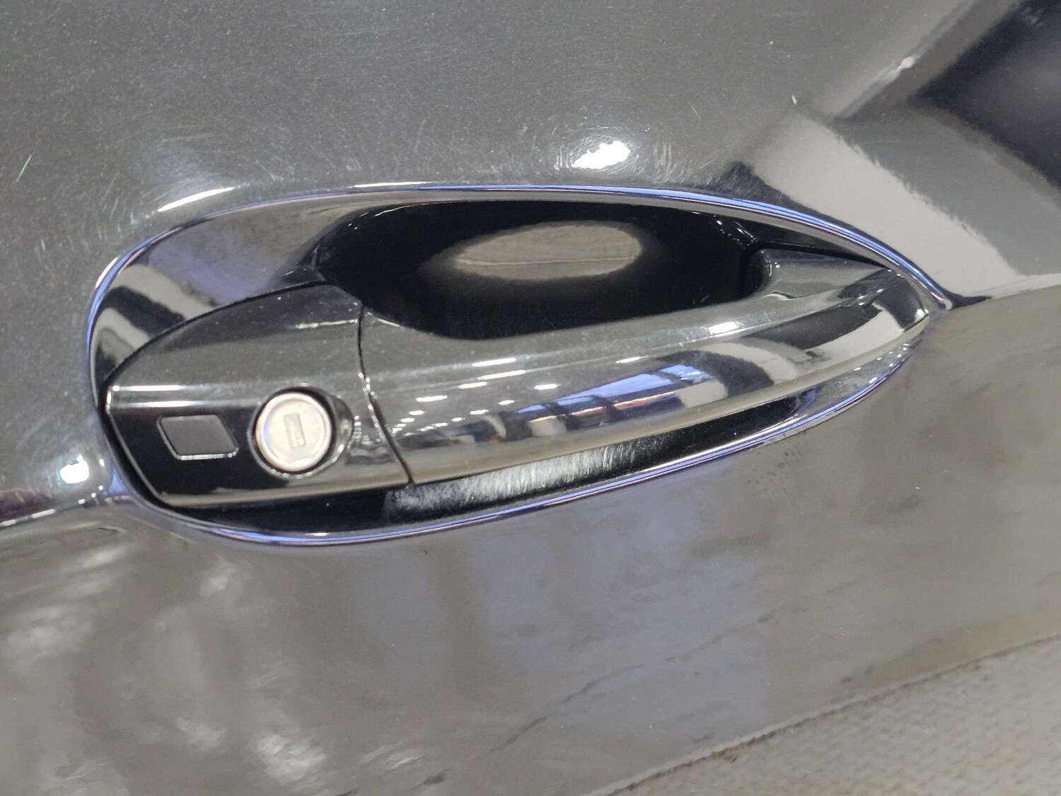 Used Mercedes-Benz E Class 2015 for sale - 77477845: Photo 39