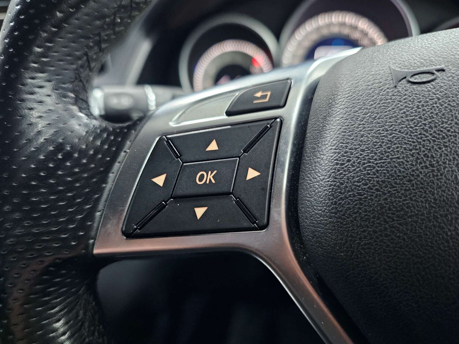 Used Mercedes-Benz E Class 2015 for sale - 77477845: Photo 62