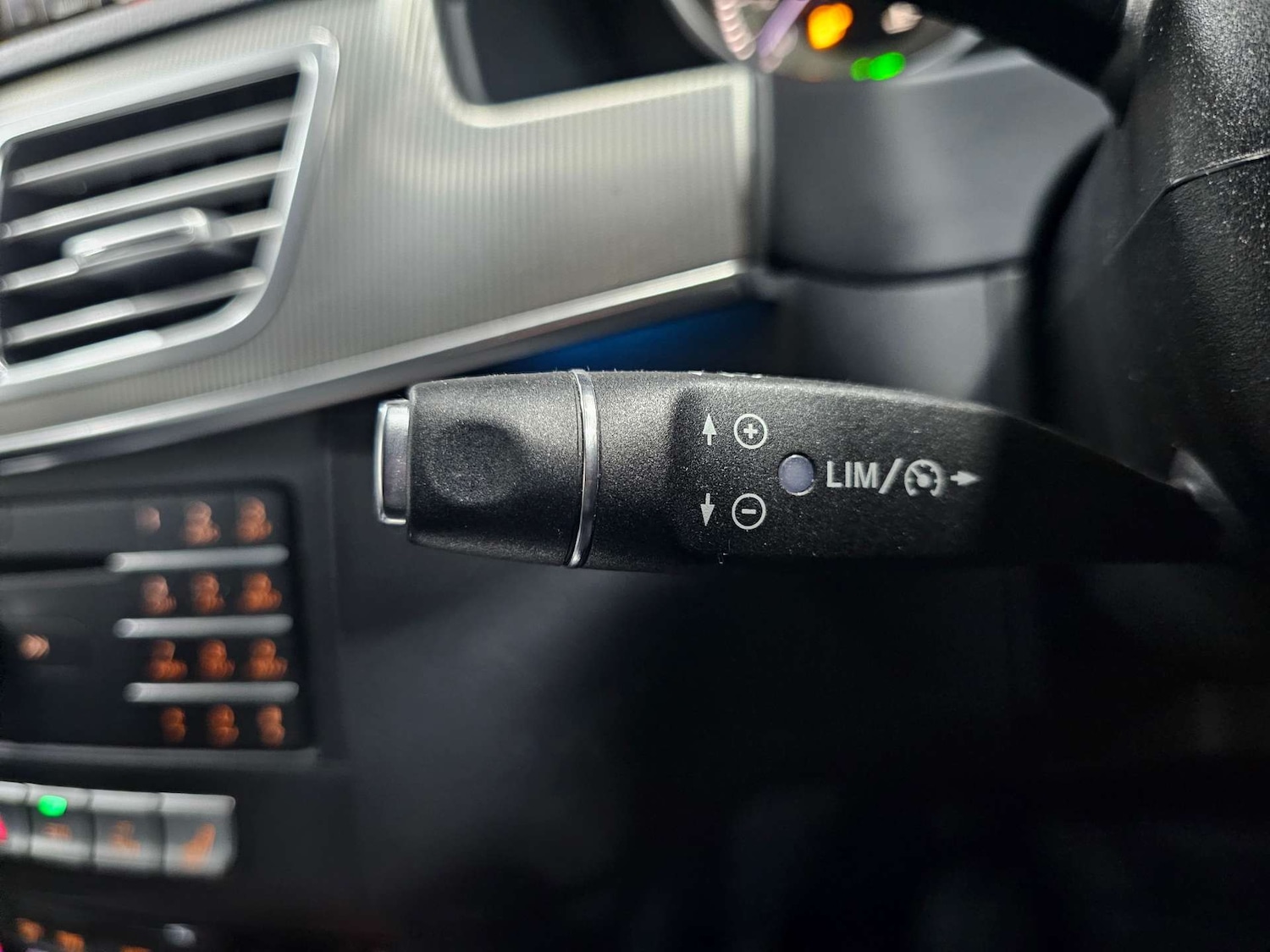 Used Mercedes-Benz E Class 2015 for sale - 77477845: Photo 65