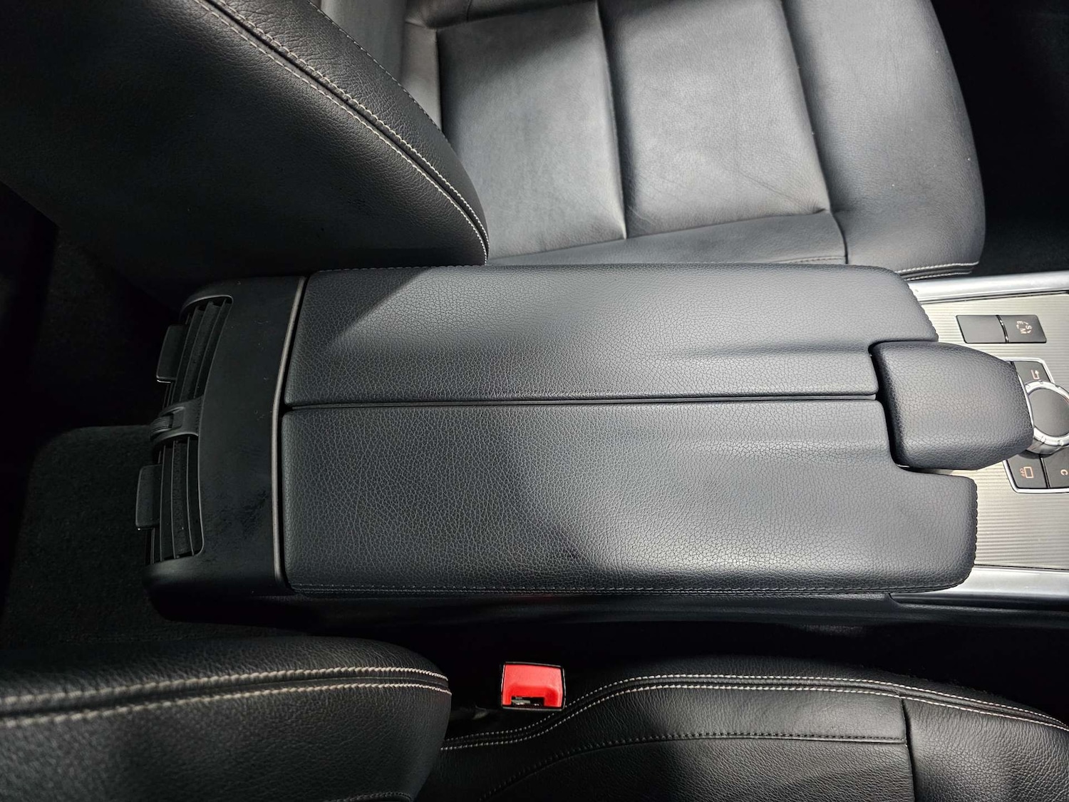 Used Mercedes-Benz E Class 2015 for sale - 77477845: Photo 66