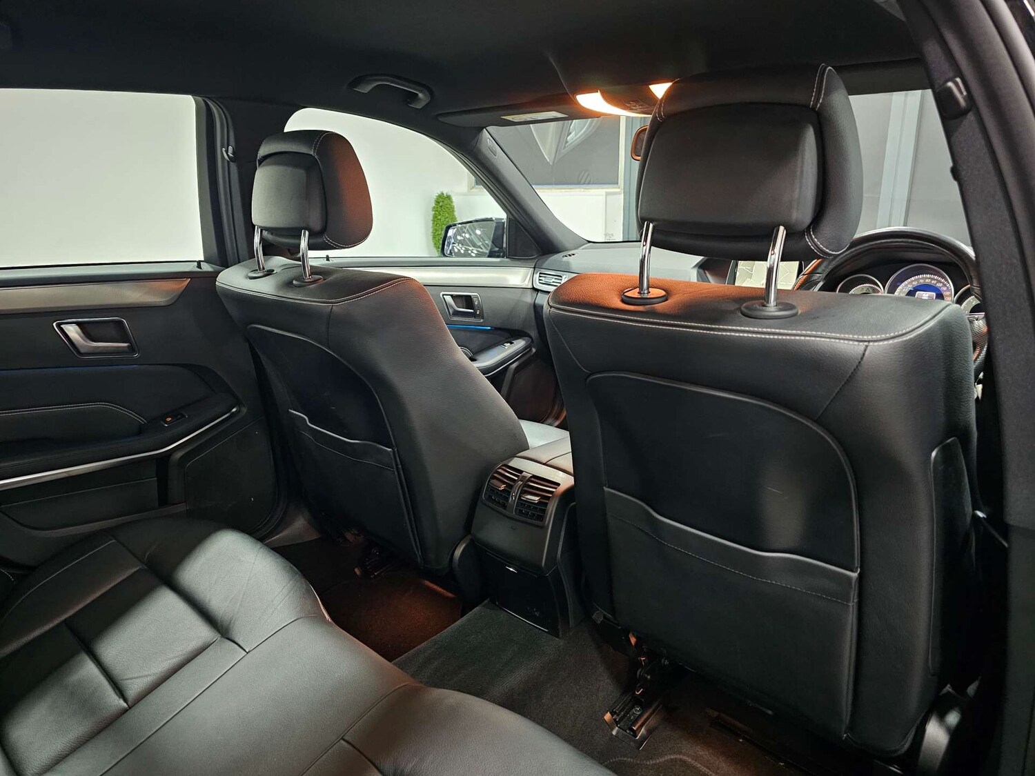 Used Mercedes-Benz E Class 2015 for sale - 77477845: Photo 82