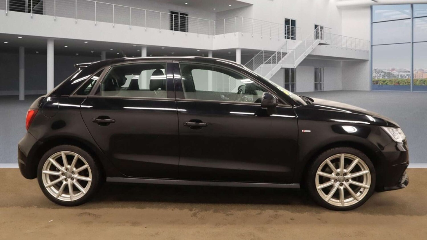 Used Audi A1 2018 for sale - 77693747: Photo 7