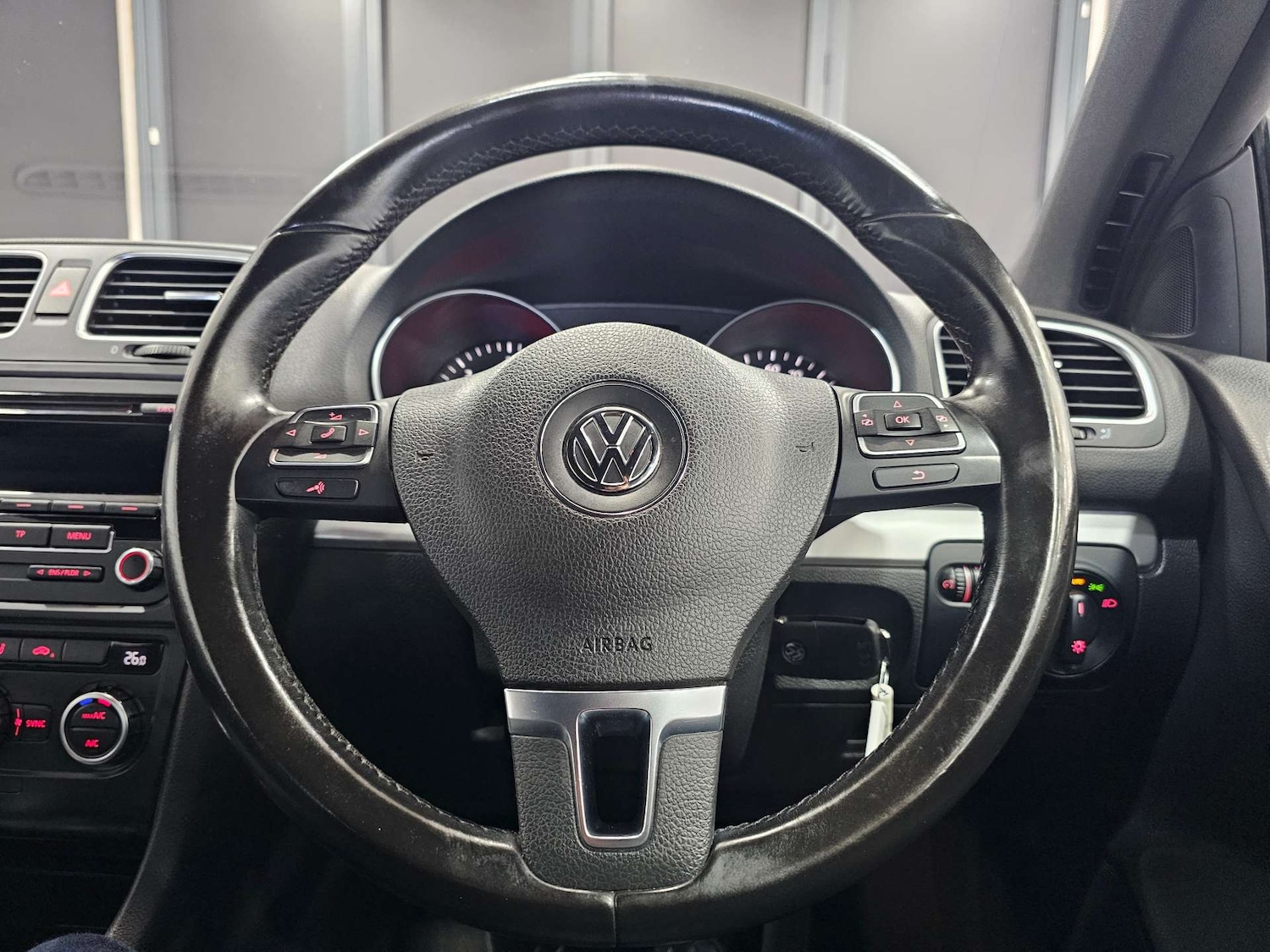 Used Volkswagen Golf 2014 for sale - 77717778: Photo 10