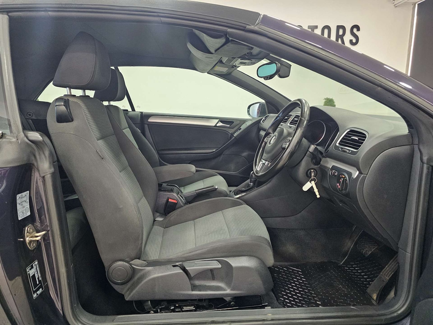 Used Volkswagen Golf 2014 for sale - 77717778: Photo 2