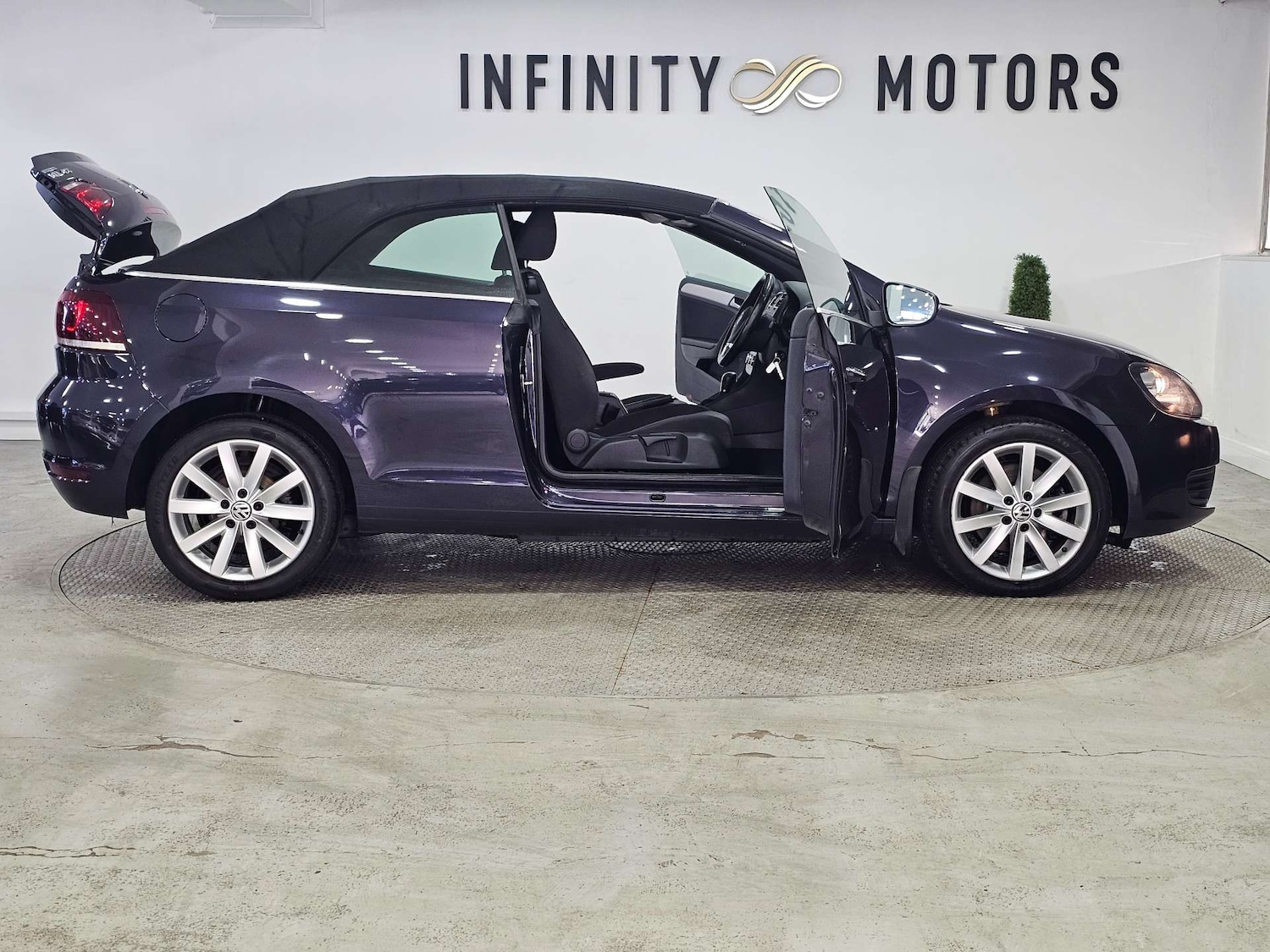 Used Volkswagen Golf 2014 for sale - 77717778: Photo 27