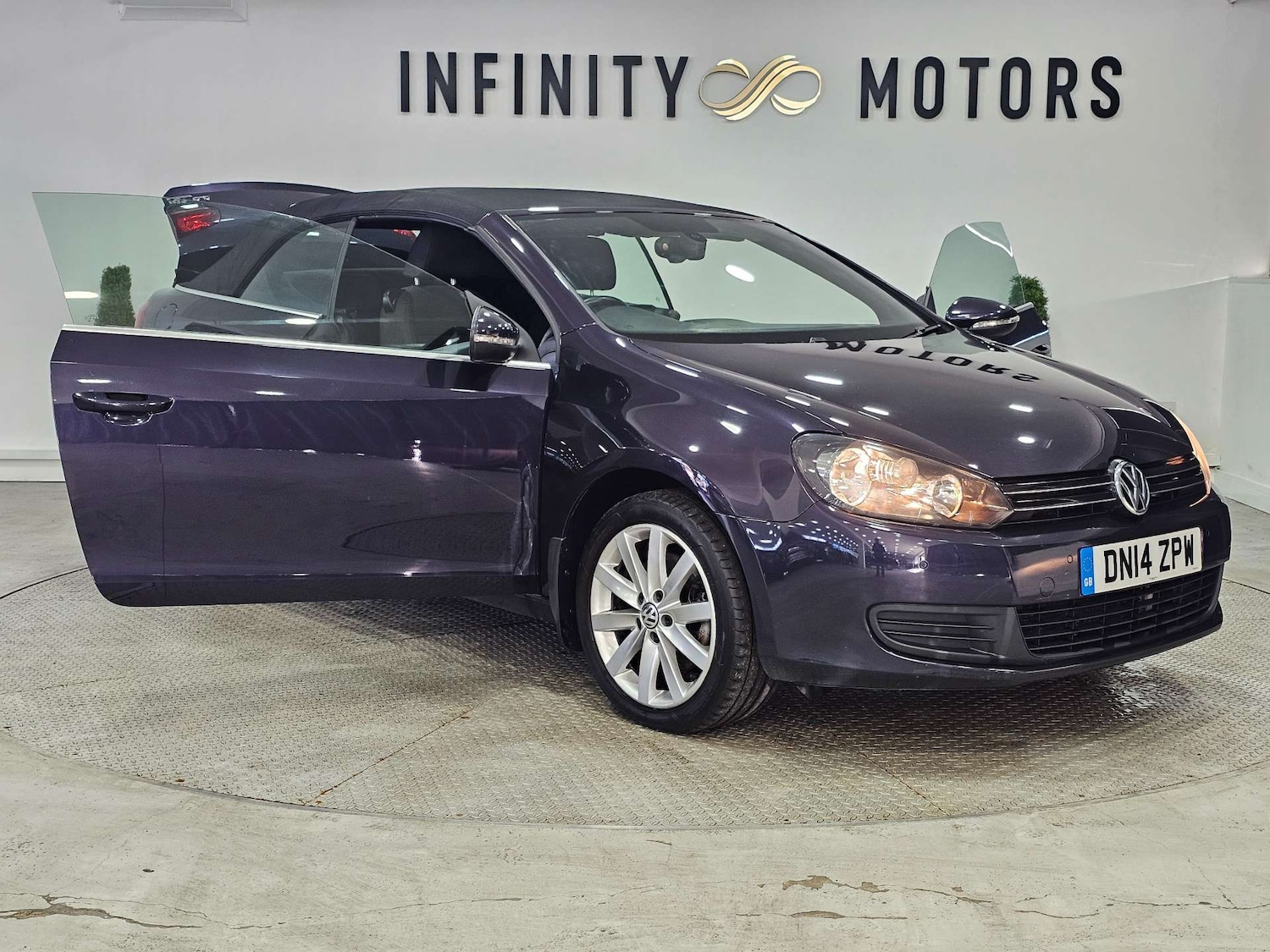 Used Volkswagen Golf 2014 for sale - 77717778: Photo 28