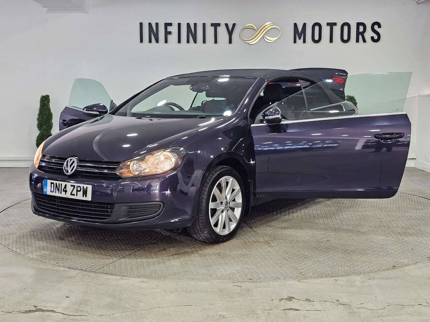 Used Volkswagen Golf 2014 for sale - 77717778: Photo 30