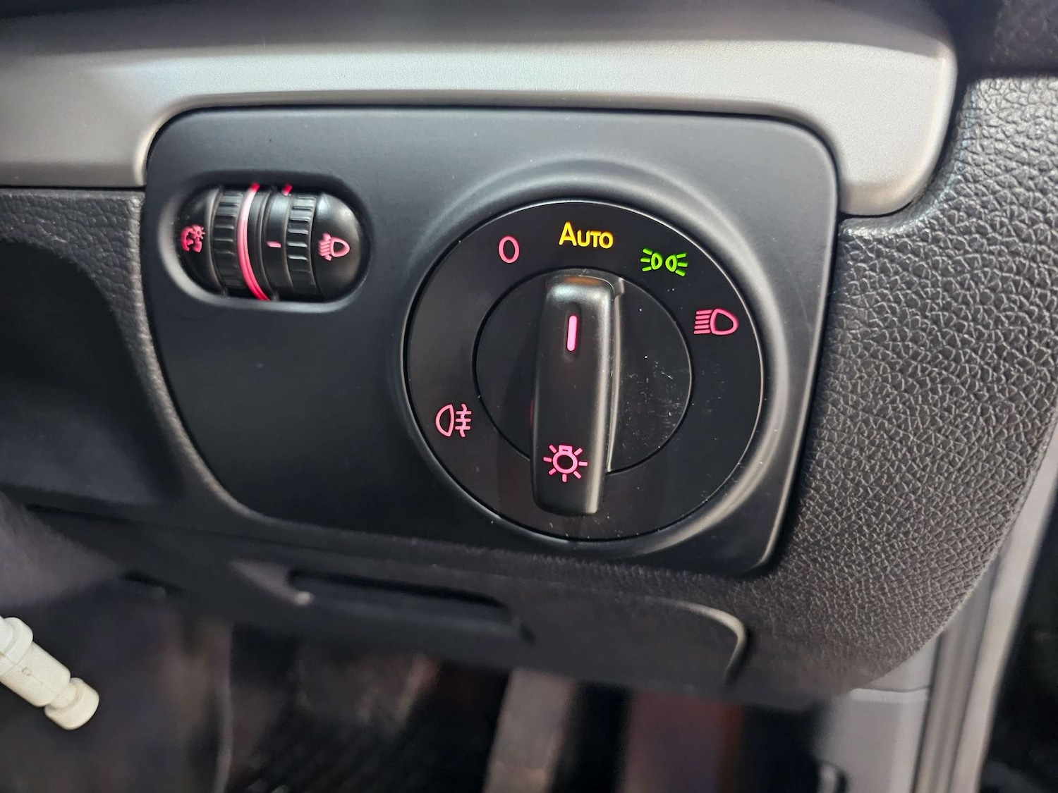 Used Volkswagen Golf 2014 for sale - 77717778: Photo 51