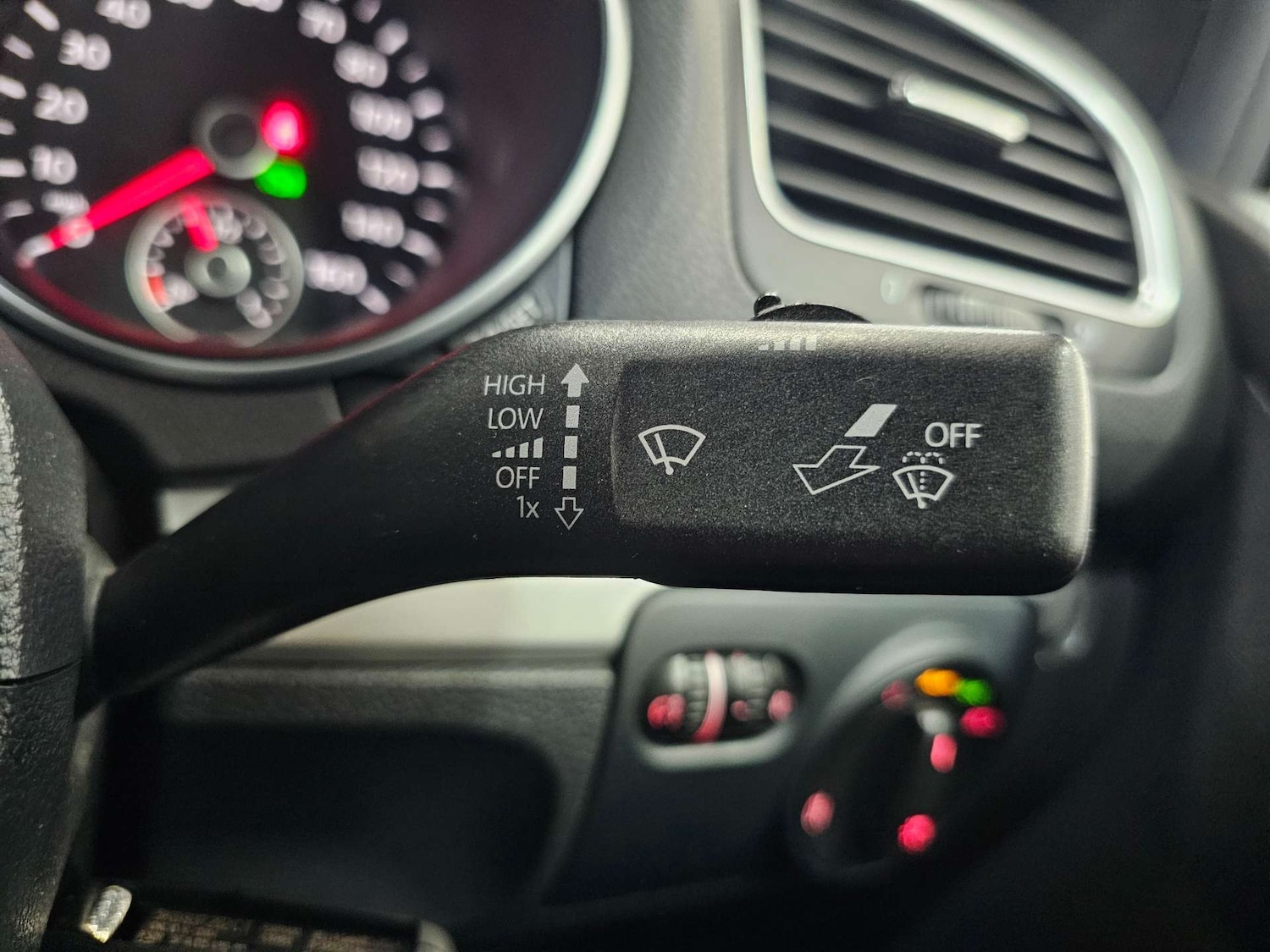 Used Volkswagen Golf 2014 for sale - 77717778: Photo 55