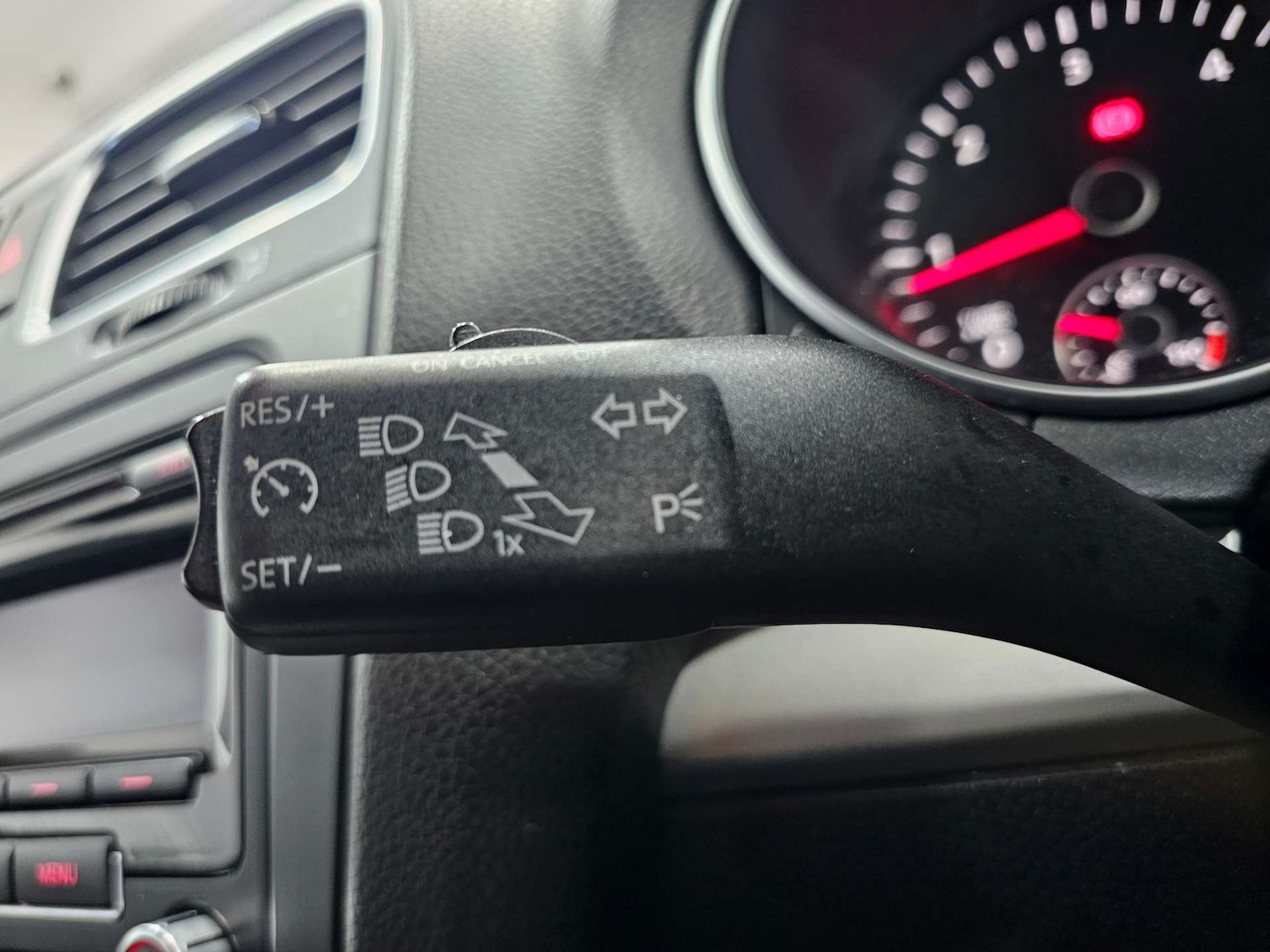 Used Volkswagen Golf 2014 for sale - 77717778: Photo 56