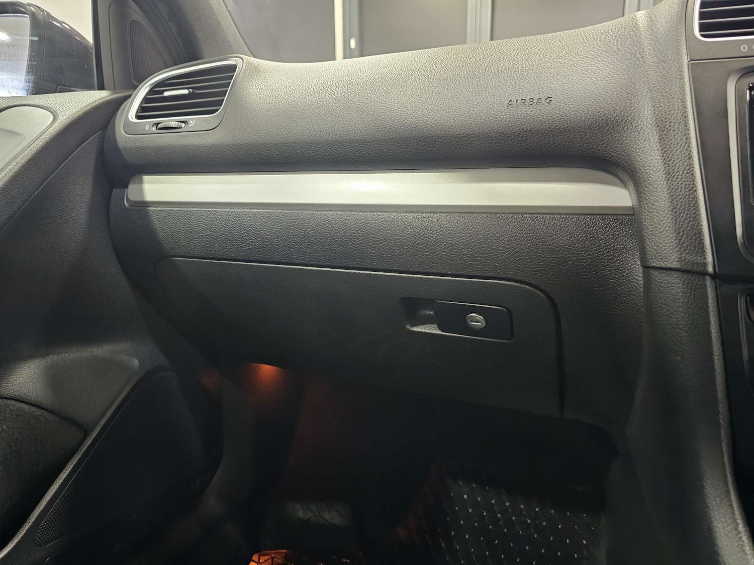 Used Volkswagen Golf 2014 for sale - 77717778: Photo 67