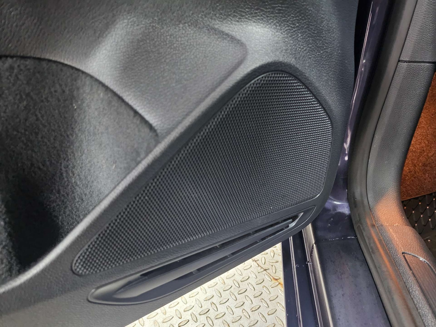 Used Volkswagen Golf 2014 for sale - 77717778: Photo 76