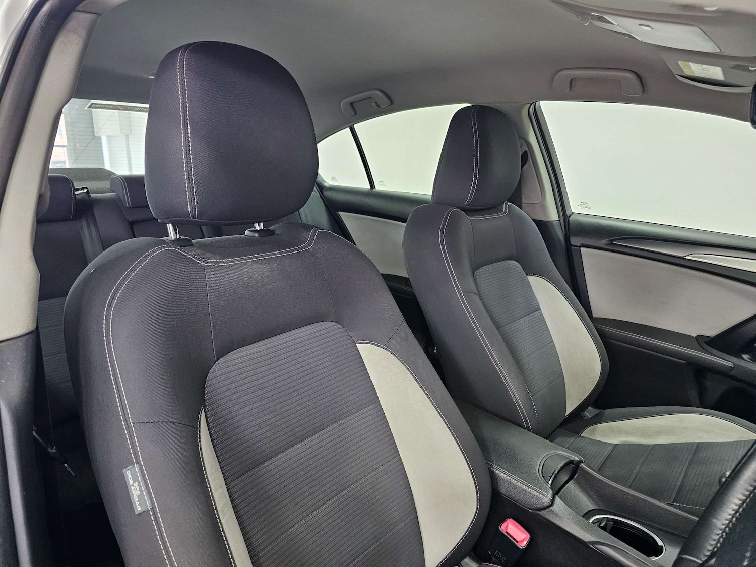 Used Toyota Avensis 2015 for sale - 77417605: Photo 13