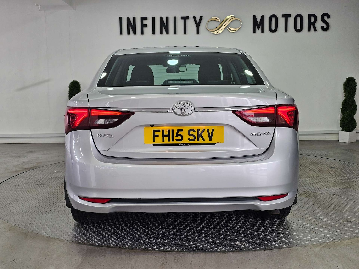Used Toyota Avensis 2015 for sale - 77417605: Photo 29