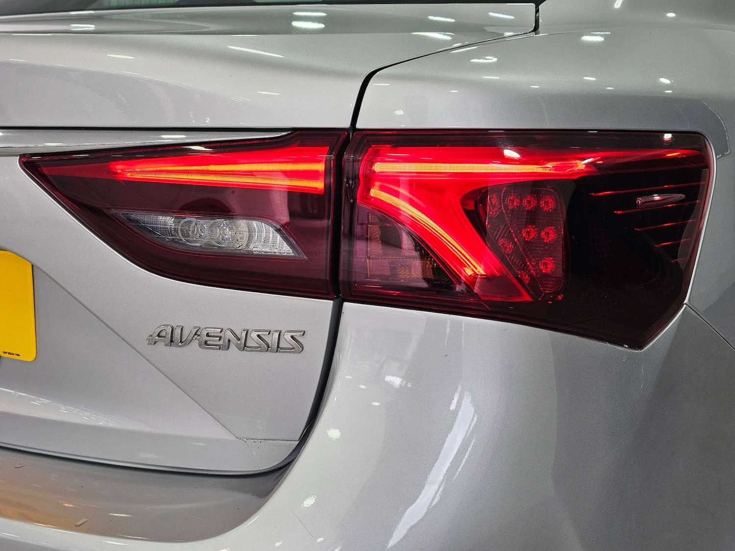 Used Toyota Avensis 2015 for sale - 77417605: Photo 32