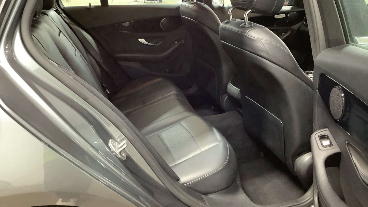 Used Mercedes-Benz C Class 2018 for sale - 76972495: Photo 11