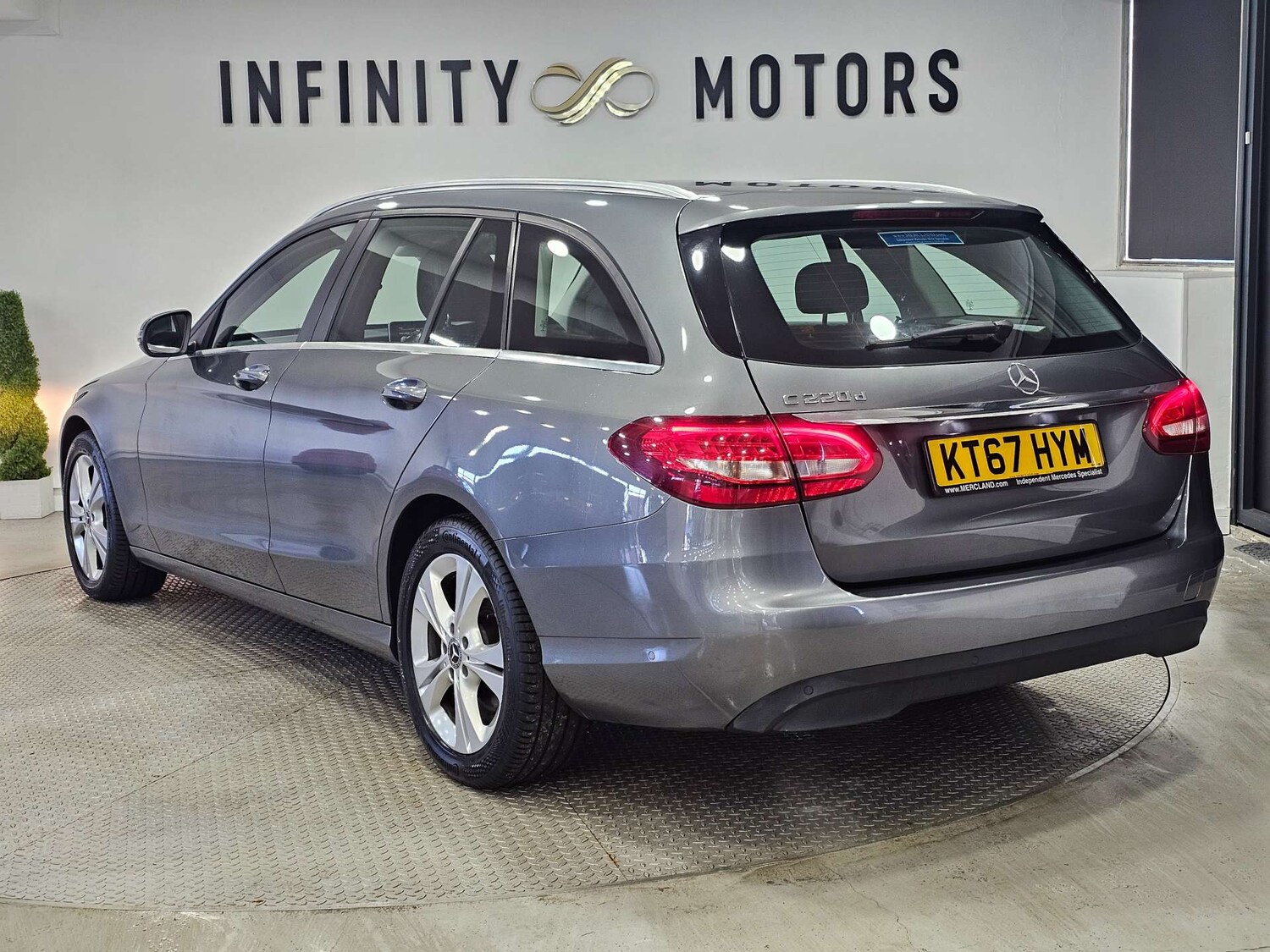 Used Mercedes-Benz C Class 2018 for sale - 76972495: Photo 27