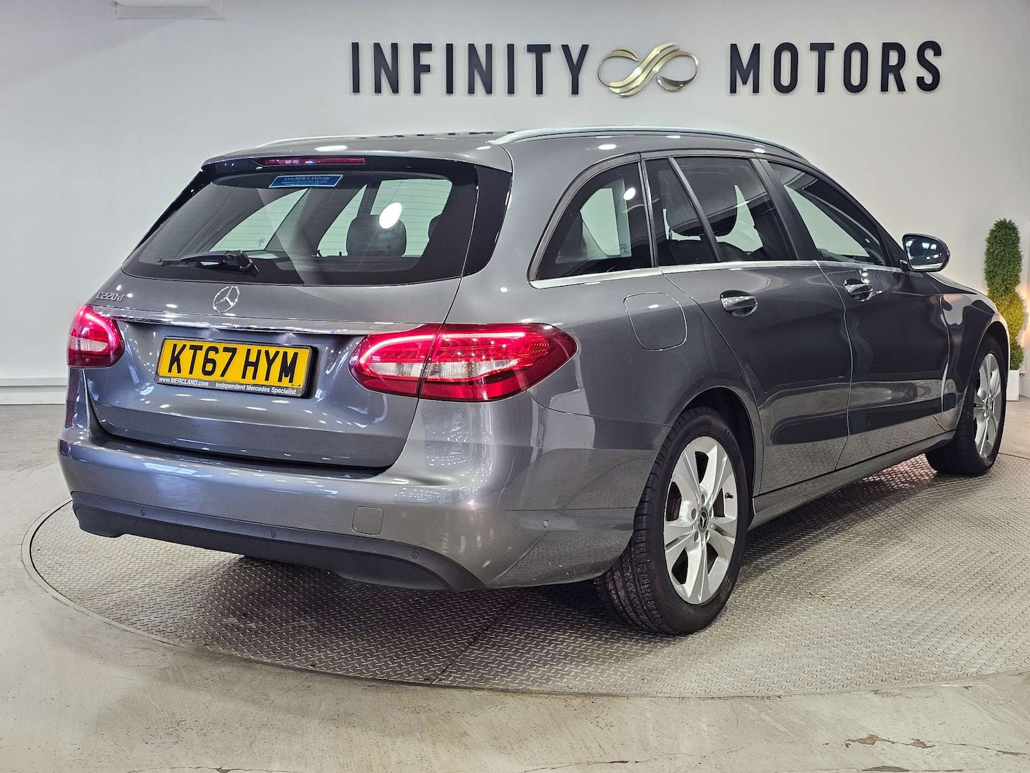 Used Mercedes-Benz C Class 2018 for sale - 76972495: Photo 33