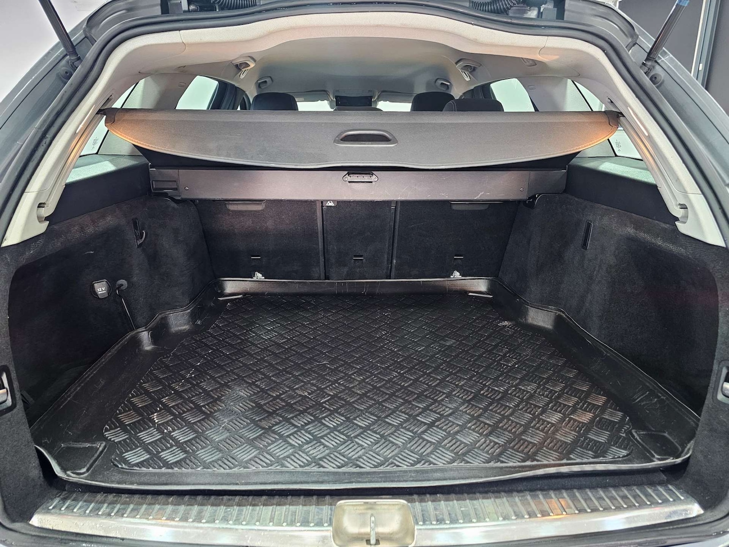 Used Mercedes-Benz C Class 2018 for sale - 76972495: Photo 50