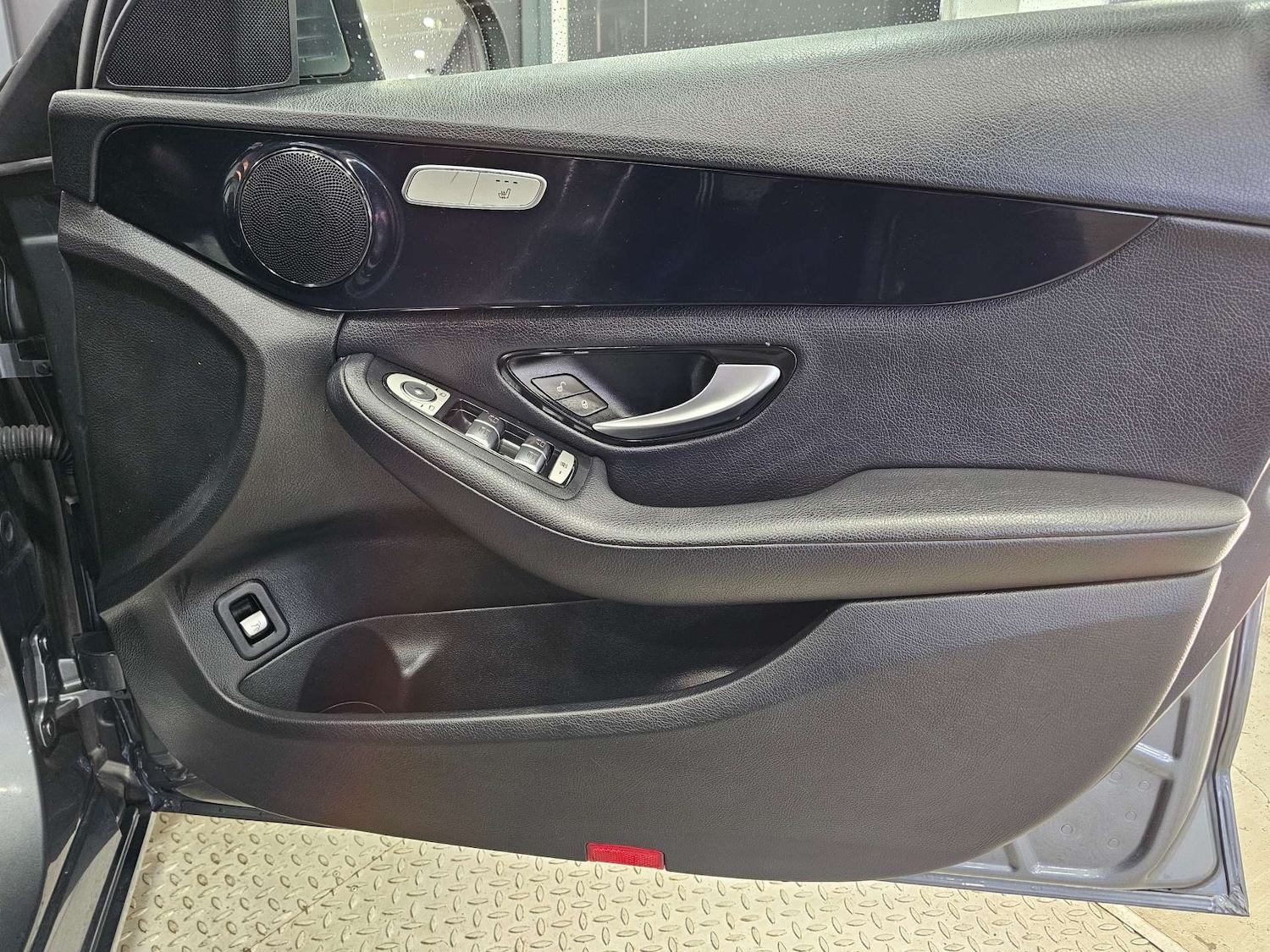 Used Mercedes-Benz C Class 2018 for sale - 76972495: Photo 53