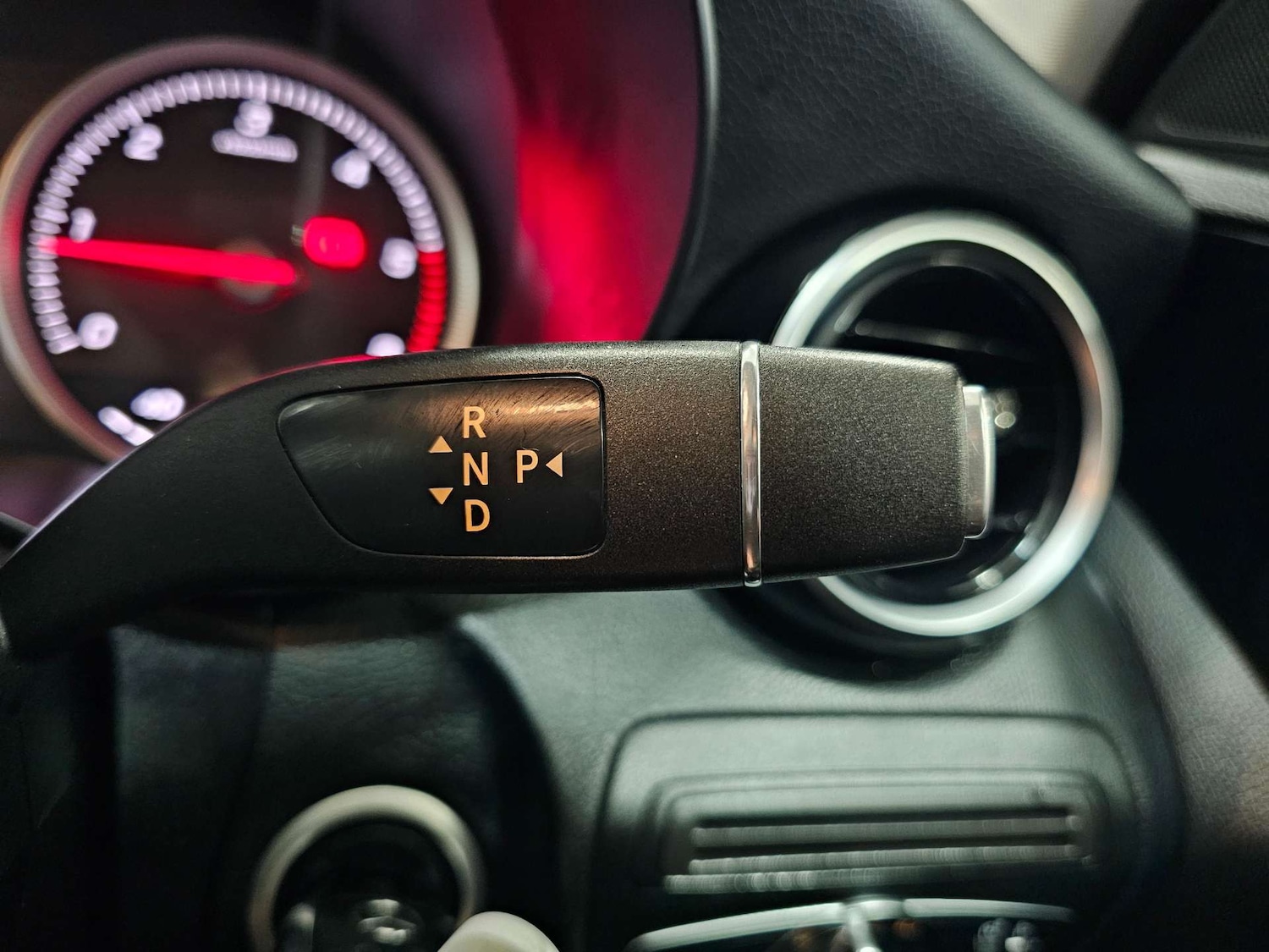 Used Mercedes-Benz C Class 2018 for sale - 76972495: Photo 61