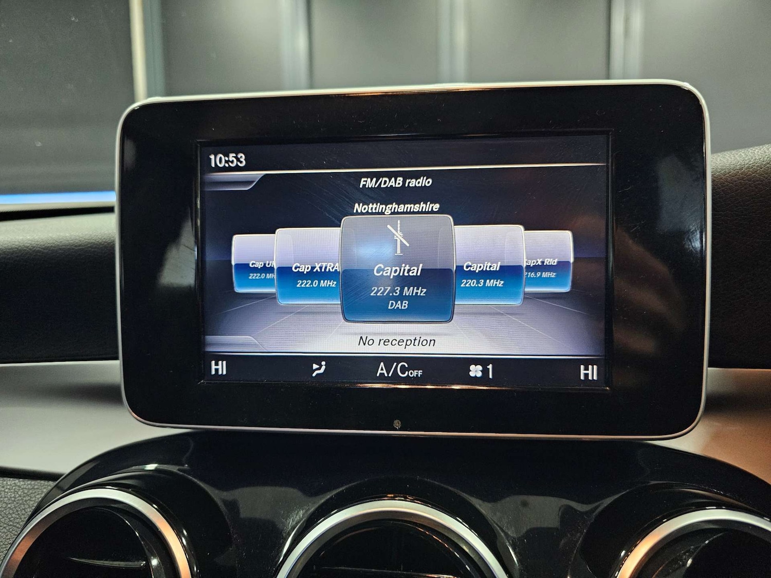 Used Mercedes-Benz C Class 2018 for sale - 76972495: Photo 69