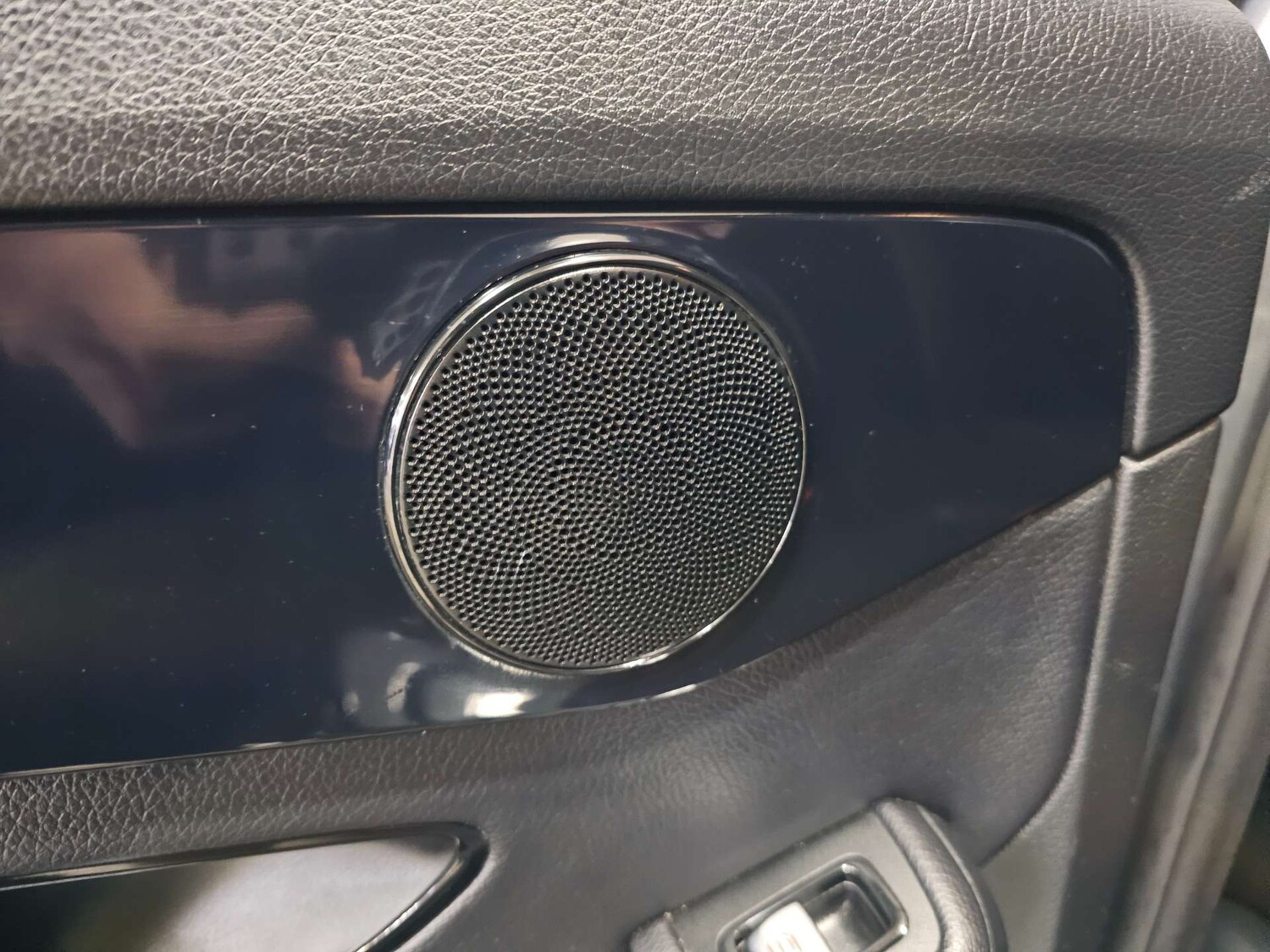 Used Mercedes-Benz C Class 2018 for sale - 76972495: Photo 85