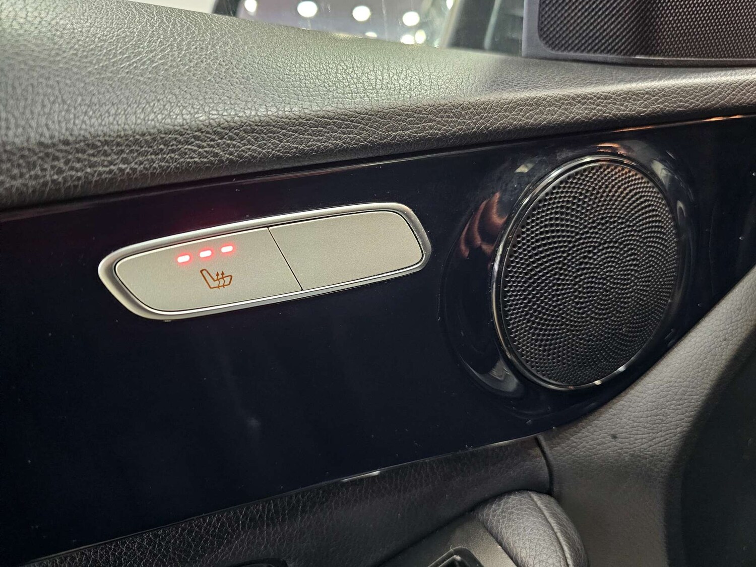 Used Mercedes-Benz C Class 2018 for sale - 76972495: Photo 93