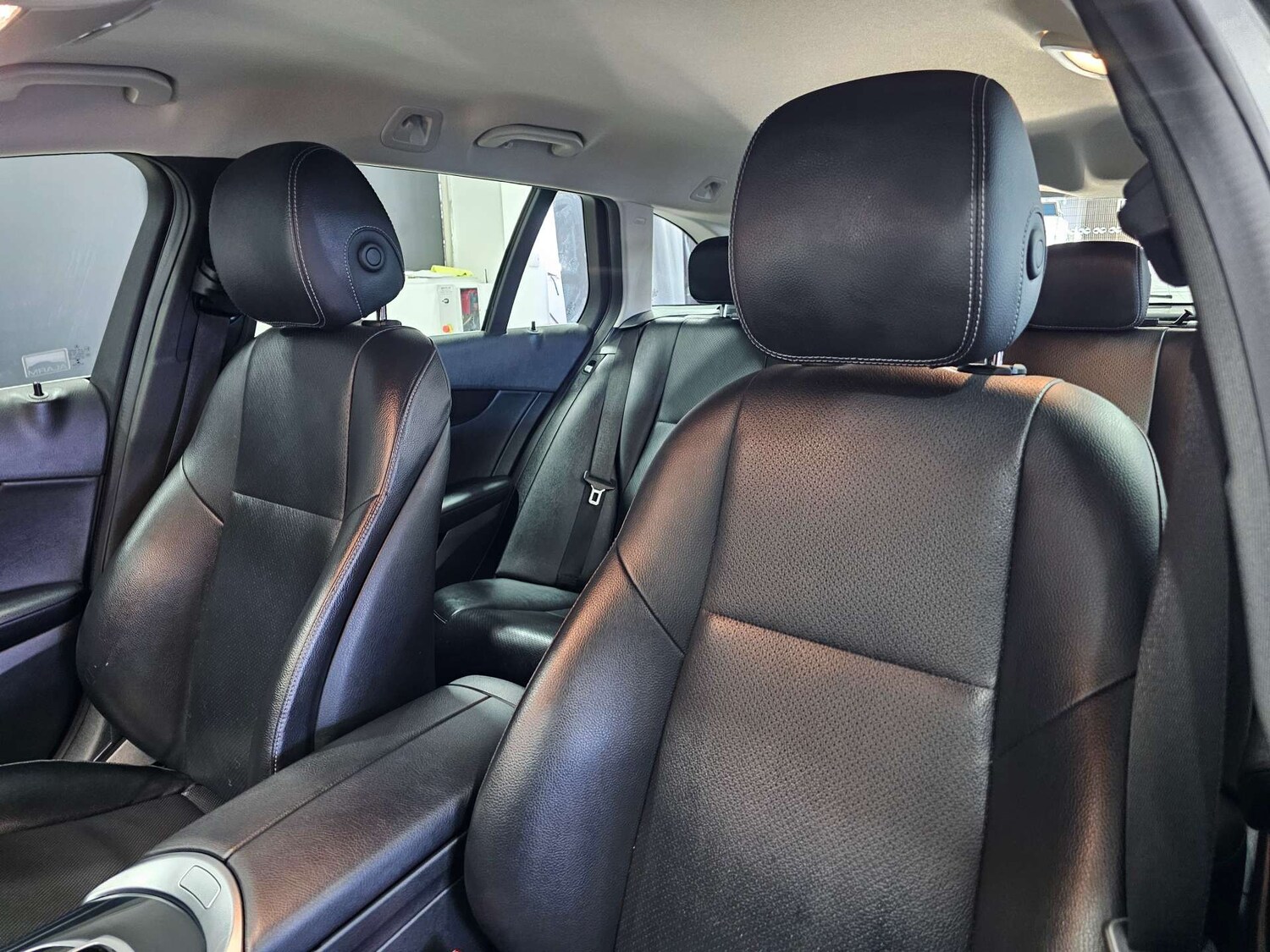 Used Mercedes-Benz C Class 2018 for sale - 76972495: Photo 97