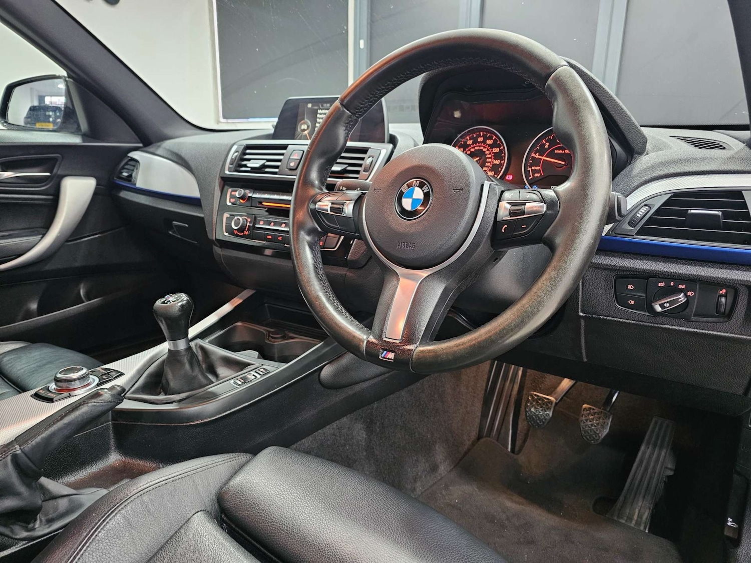 Used BMW 2 Series 2017 for sale - 76972434: Photo 5