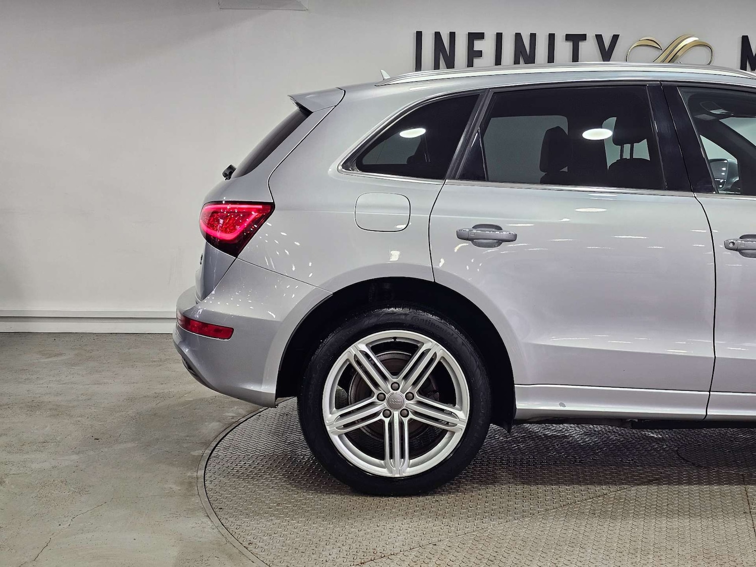 Used Audi Q5 2016 for sale - 77681275: Photo 32