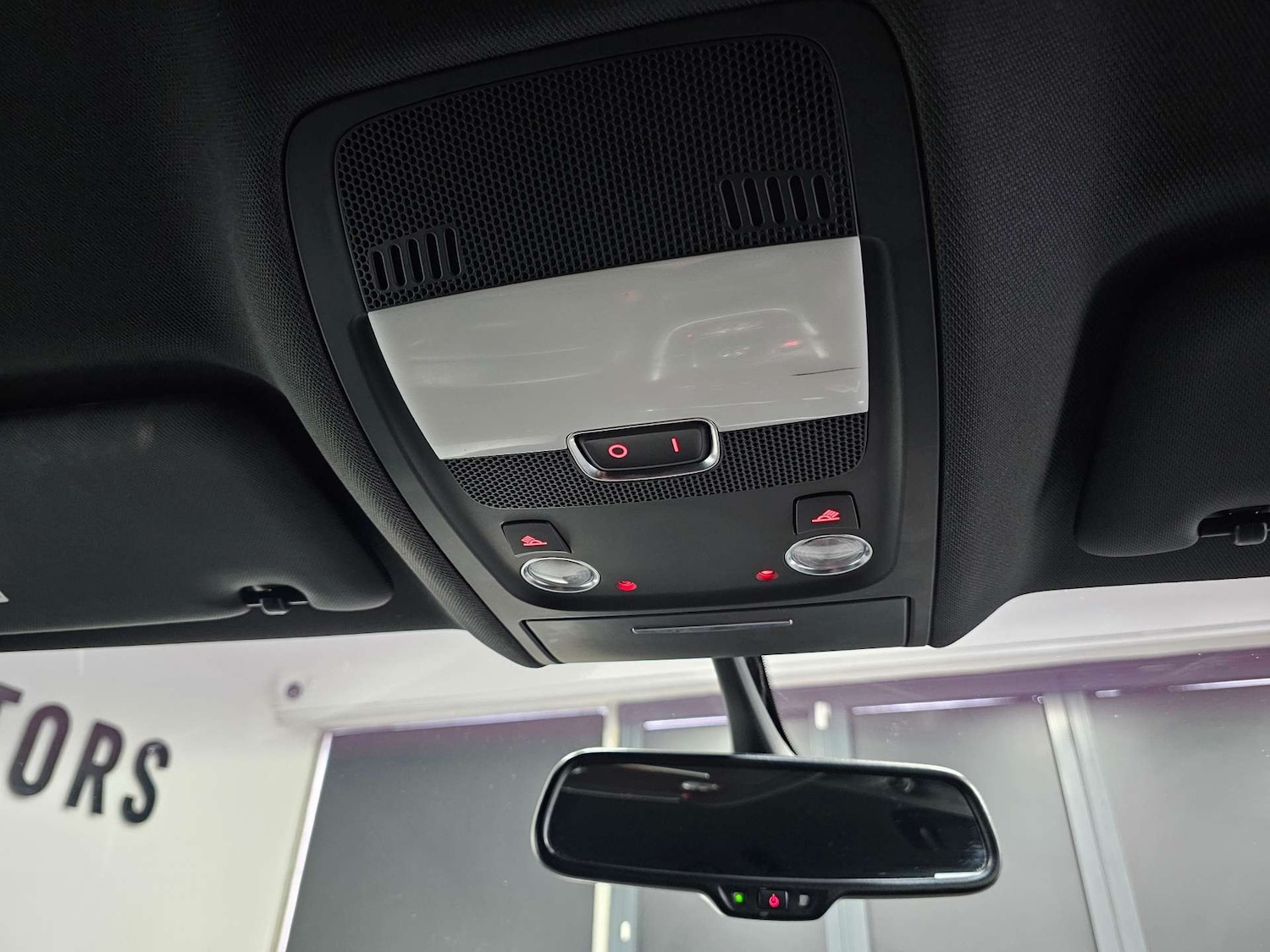 Used Audi Q5 2016 for sale - 77681275: Photo 61