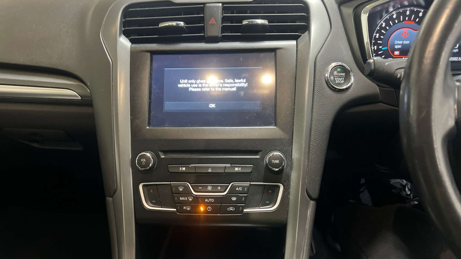 Used Ford Mondeo 2017 for sale - 77022392: Photo 14