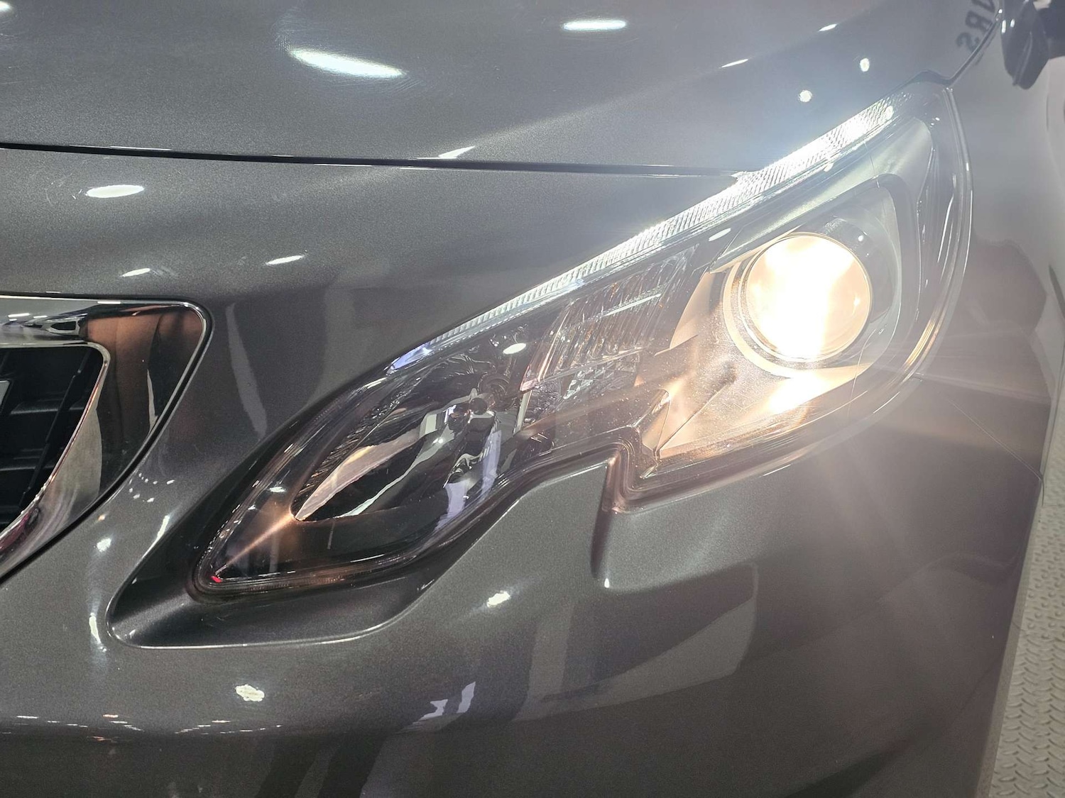 Used Peugeot 2008 2018 for sale - 77310990: Photo 14