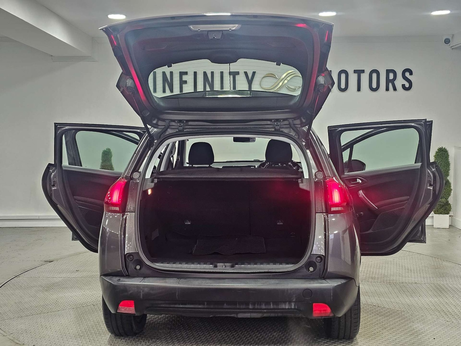 Used Peugeot 2008 2018 for sale - 77310990: Photo 45