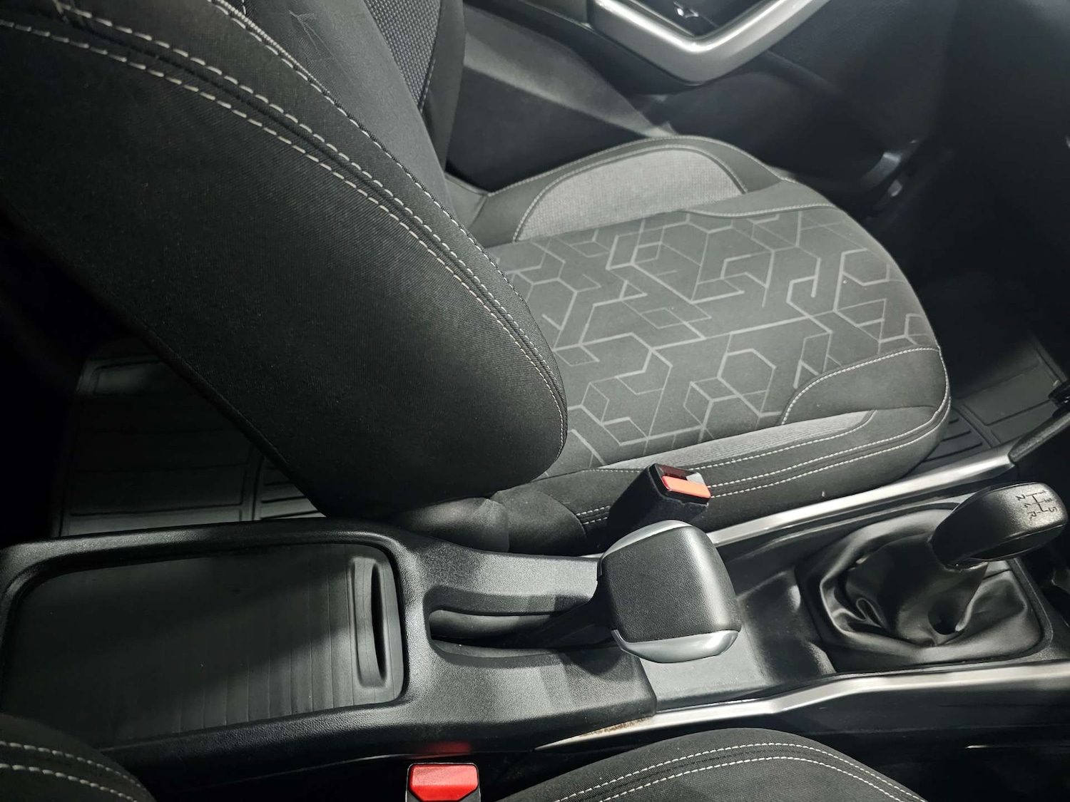 Used Peugeot 2008 2018 for sale - 77310990: Photo 58