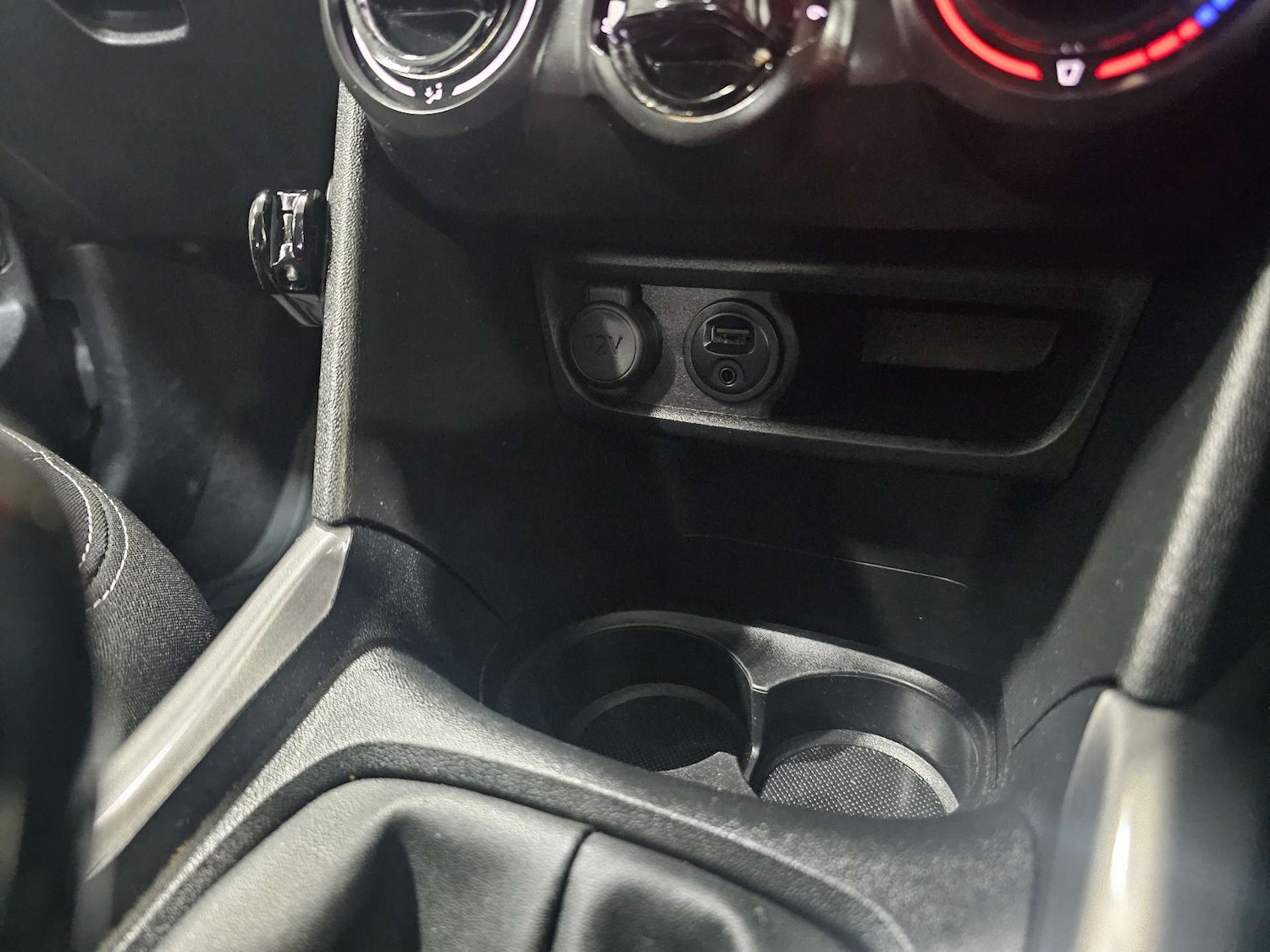 Used Peugeot 2008 2018 for sale - 77310990: Photo 61