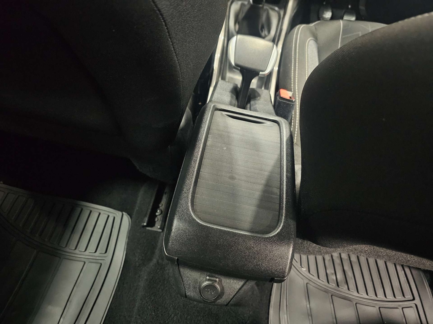 Used Peugeot 2008 2018 for sale - 77310990: Photo 80