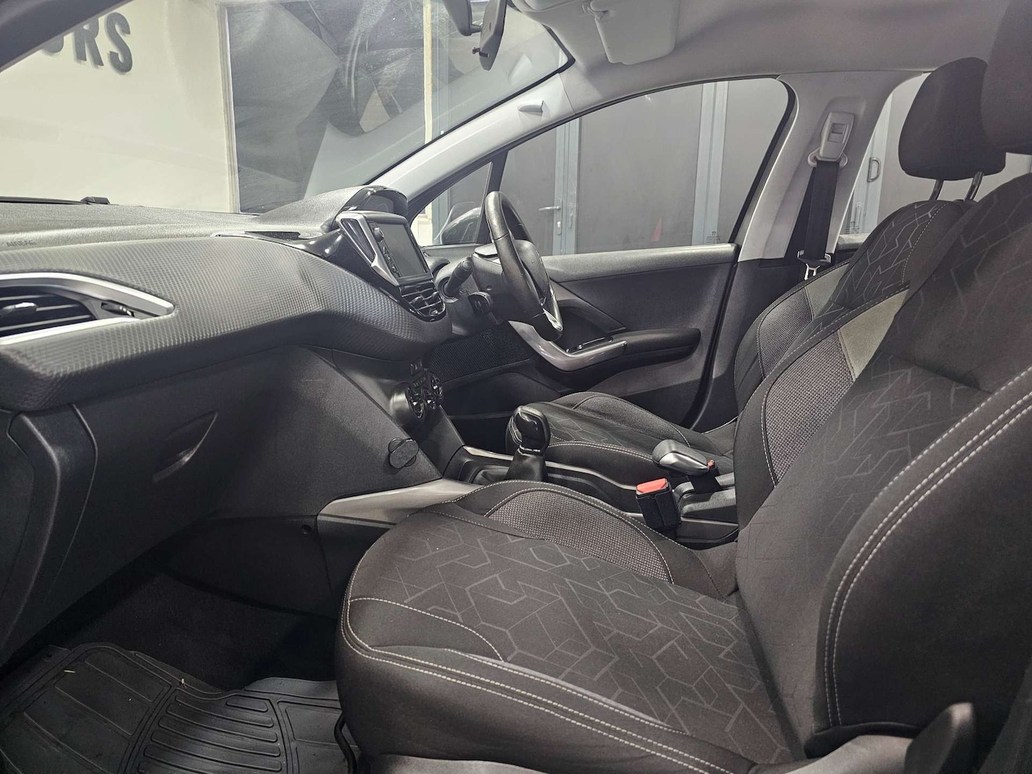 Used Peugeot 2008 2018 for sale - 77310990: Photo 86