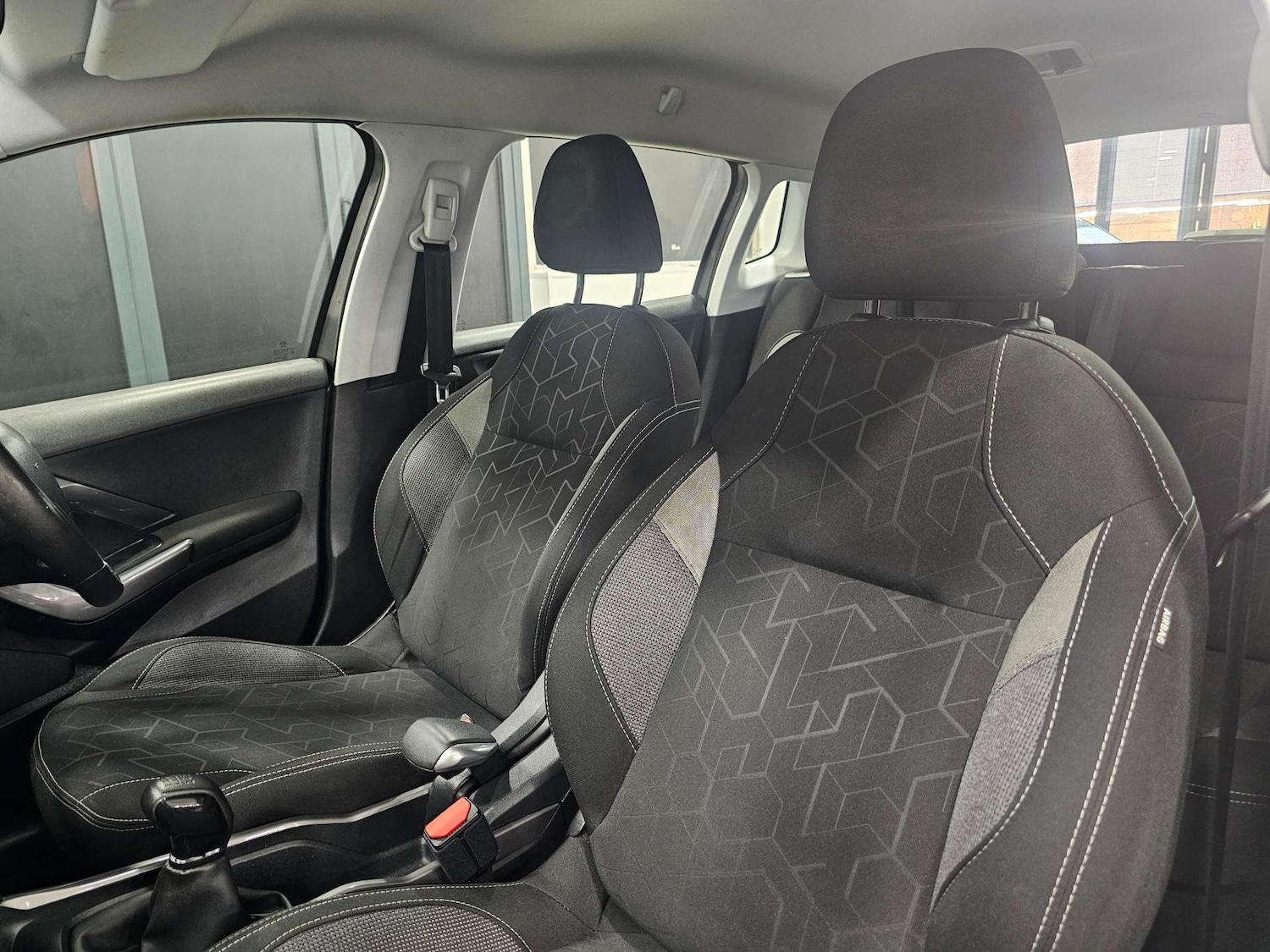 Used Peugeot 2008 2018 for sale - 77310990: Photo 89