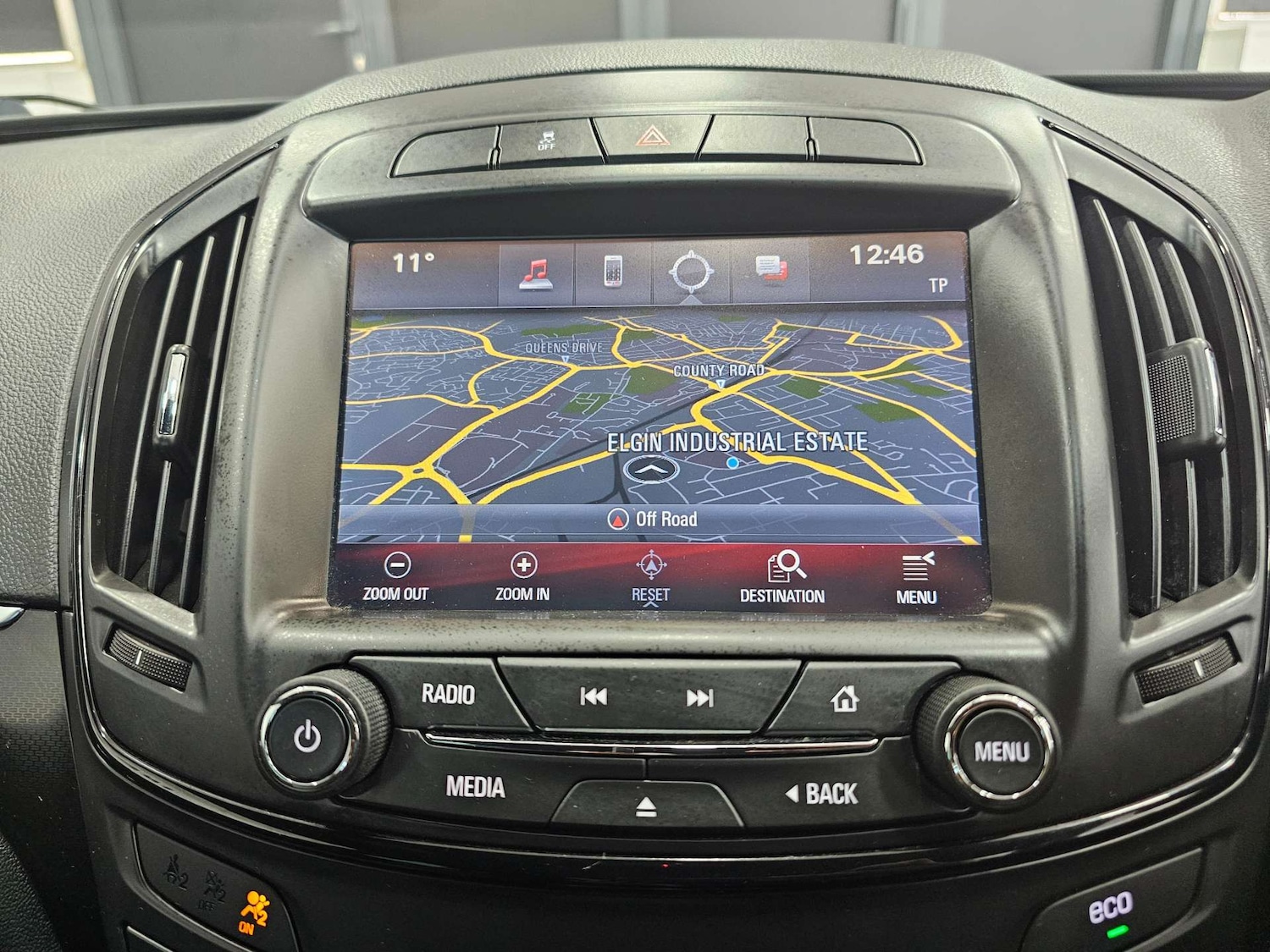 Used Vauxhall Insignia 2017 for sale - 78011145: Photo 2