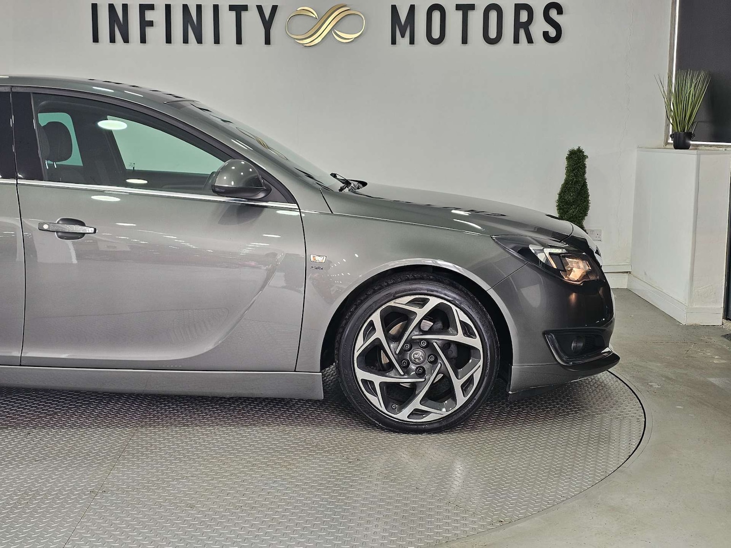 Used Vauxhall Insignia 2017 for sale - 78011145: Photo 35