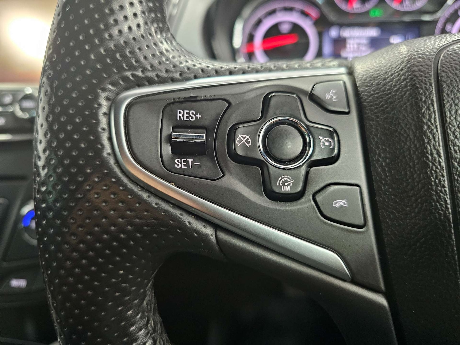 Used Vauxhall Insignia 2017 for sale - 78011145: Photo 60