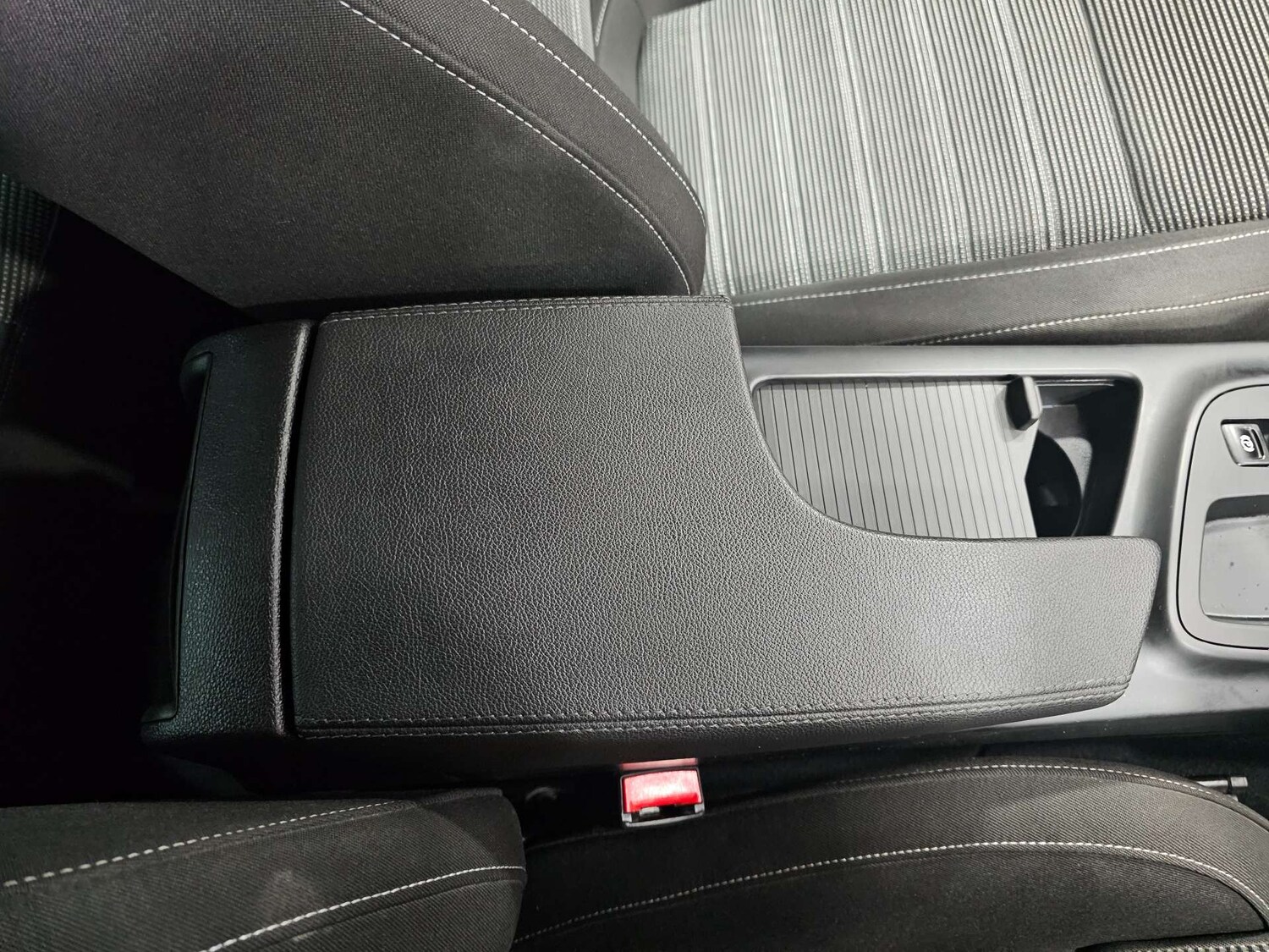 Used Vauxhall Insignia 2017 for sale - 78011145: Photo 63