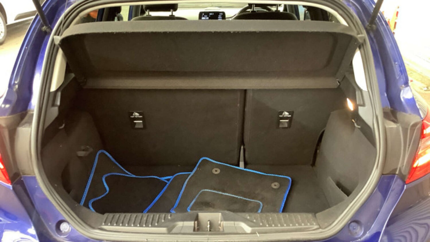 Used Ford Fiesta 2018 for sale - 78218993: Photo 11