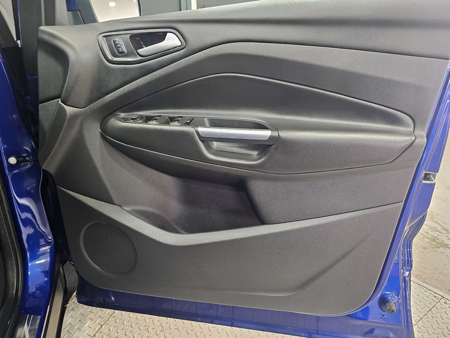 Used Ford Kuga 2018 for sale - 76972333: Photo 53