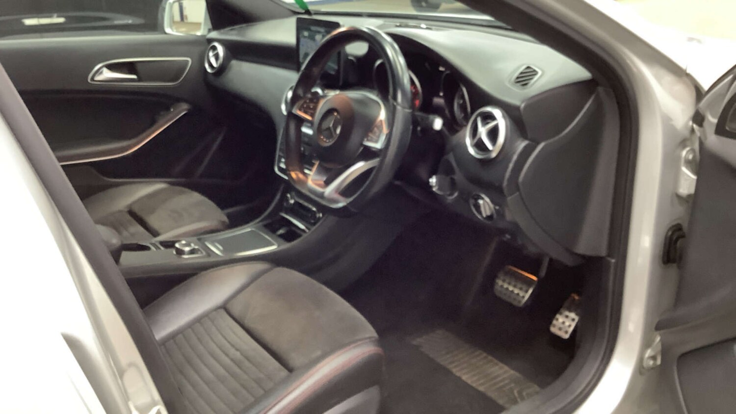 Used Mercedes-Benz A-Class 2016 for sale - 78213096: Photo 9