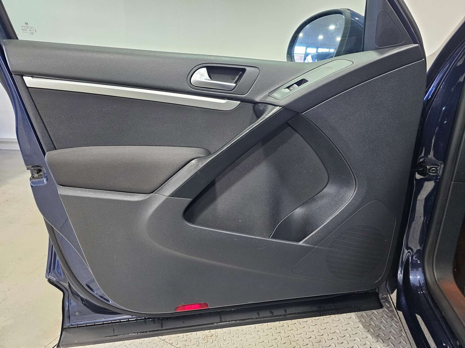 Used Volkswagen Tiguan 2015 for sale - 77449500: Photo 89