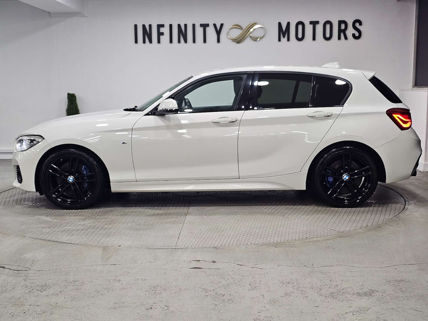 Used BMW 1 Series 2018 for sale - 76972365: Photo 21